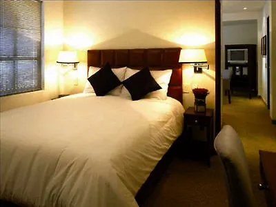 Flowsuites Polanco Mexico