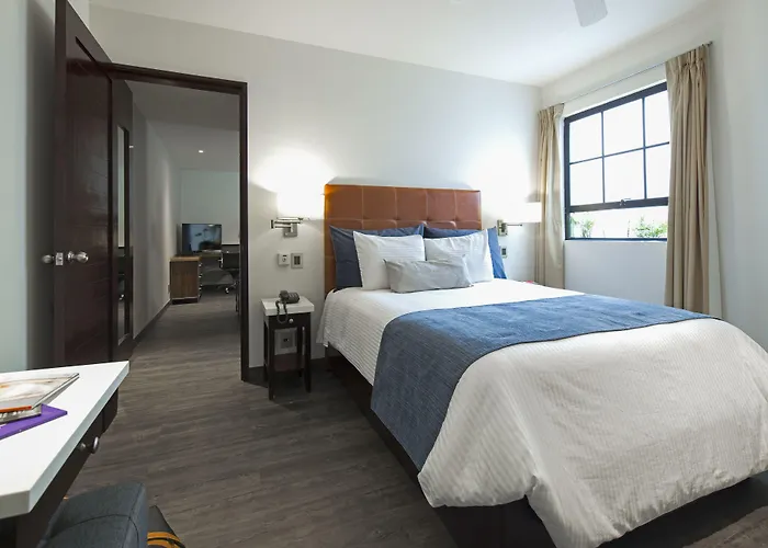 Flowsuites Polanco