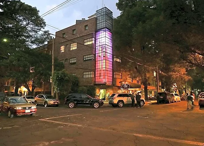 Flowsuites Polanco Aparthotel